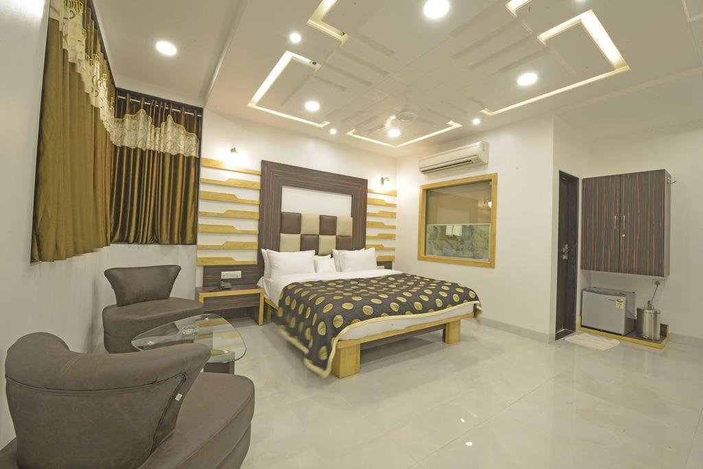 Hotel Jp International Aurangábád Szoba fotó